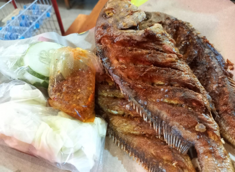 Ikan nila goreng dan bakar