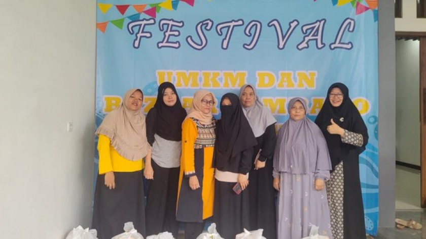 PNM Menggelar Festival UMKM dan Bazar Sembako Murah di Bogor