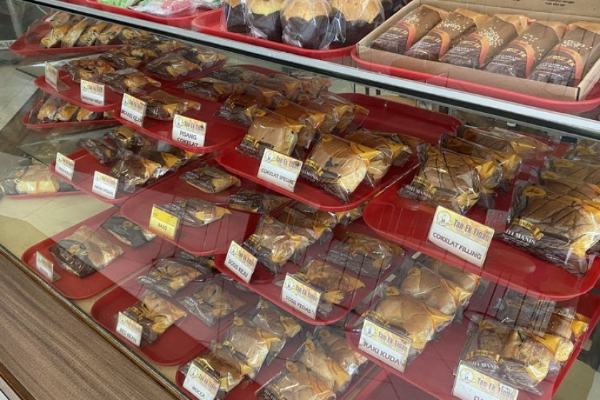 Strategi Sukses Tan Ek Tjoan Bakery: Beradaptasi di Era Persaingan