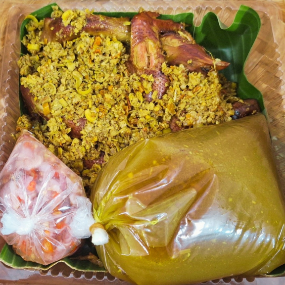 Spesial Nasi Ayam khas Bali