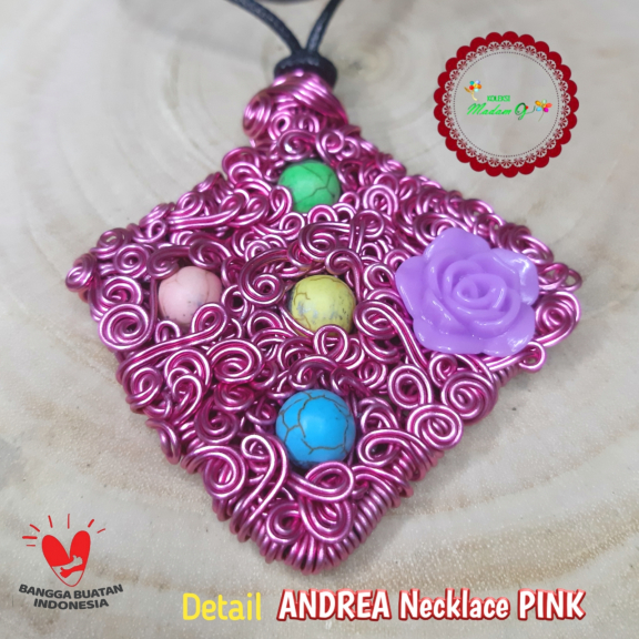 ANDREA Necklace PINK