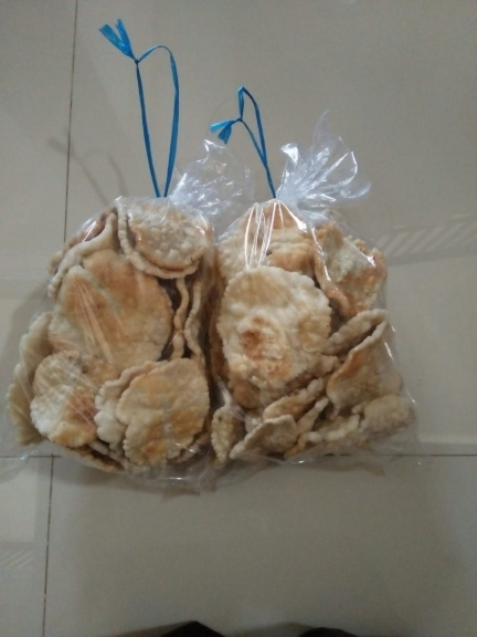 Kerupuk dan Kemplang Asli Palembang