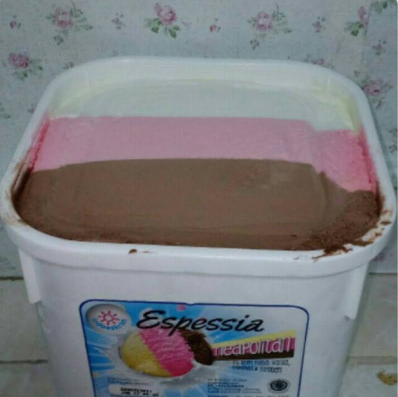 ES KRIM