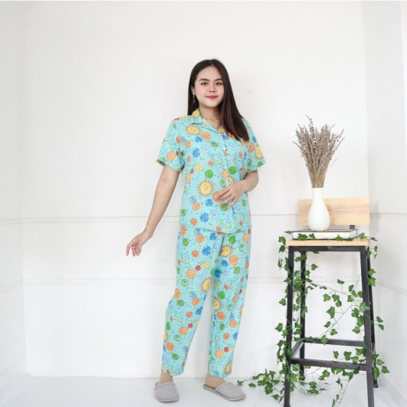 Baju tidur dewasa