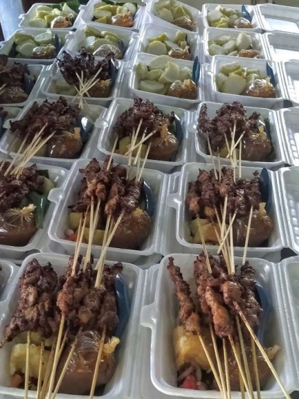 Sate Ayam Pak Jumbo