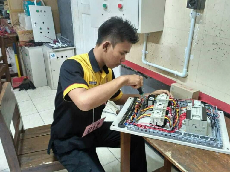 service dan instalasi listrik