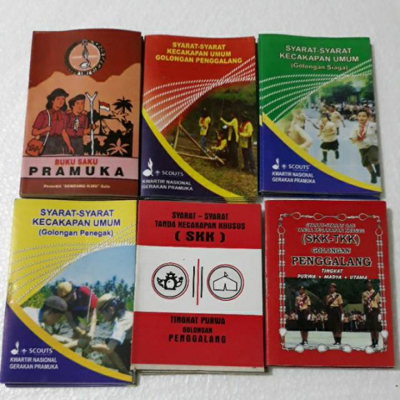 Buku Panduan Lengkap Gerakan Pramuka