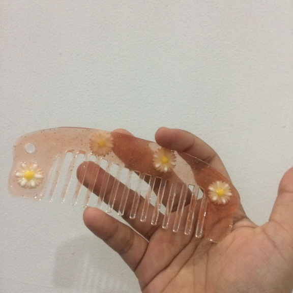 Sisir / Hair Comb resin lucu dari LAVOF.ID