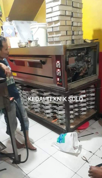 kedai kompor dan teknik