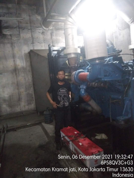 Service dan perbaikan genset