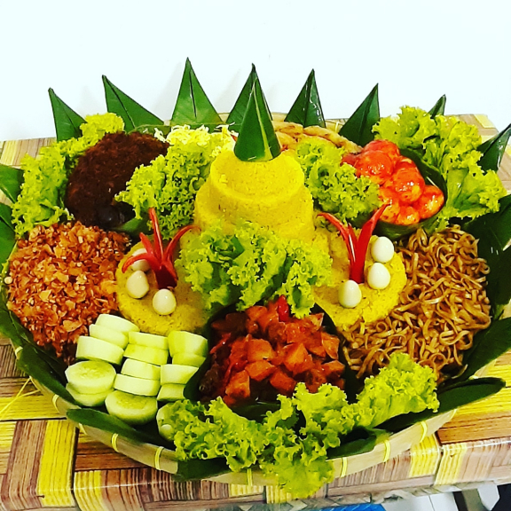 Tumpeng besar