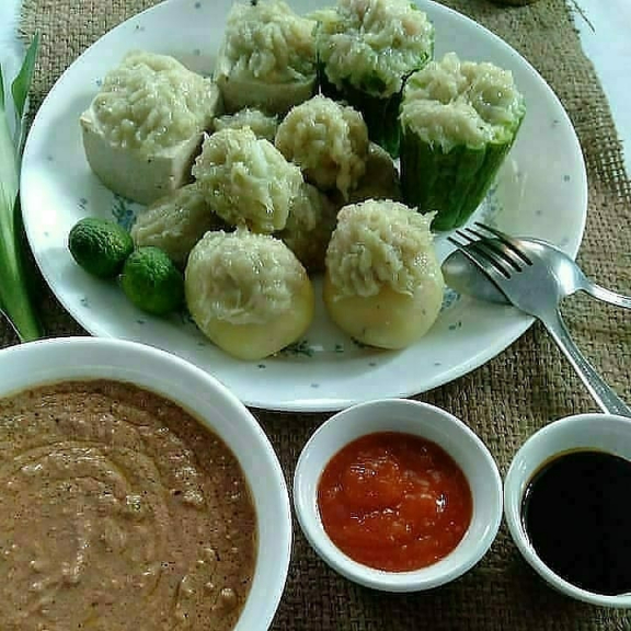 Siomay 