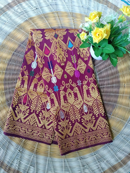 Kain Tenun Tradisional Lombok