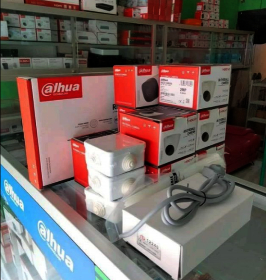 PAKET CCTV HILOOK 8 CHANNEL 4 KAMERA