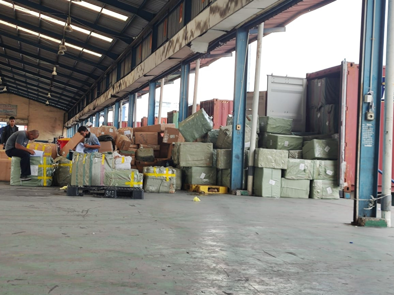     Jasa Import Buah Kurma, Import Resmi Undername 