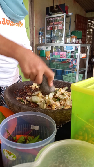 Rujak Lontong