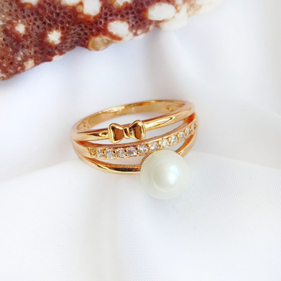 Cincin mutiara laut 