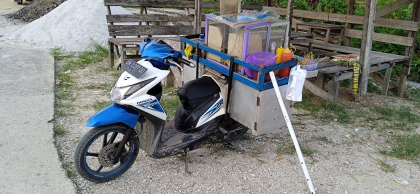 Bakso bakar dan mie ayam