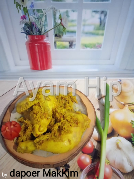 Ayam goreng serundeng lengkuas