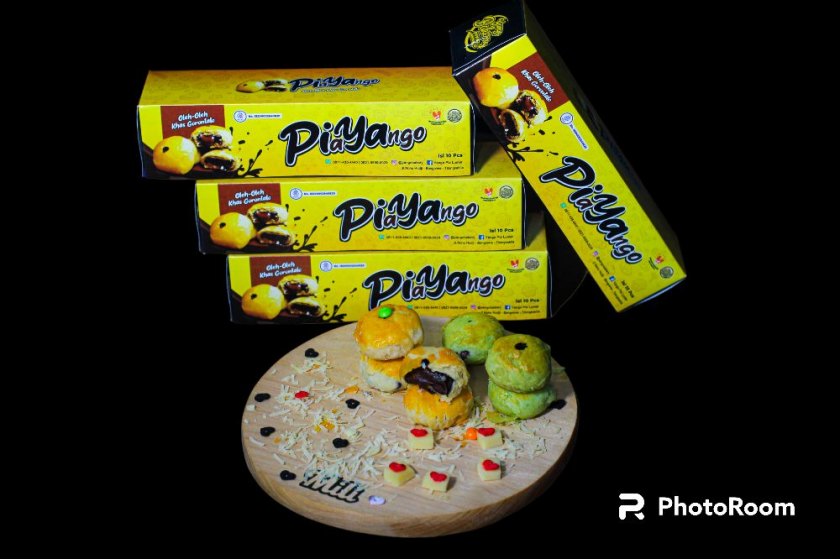 PIA YANGO (OLE-OLEH GORONTALO)