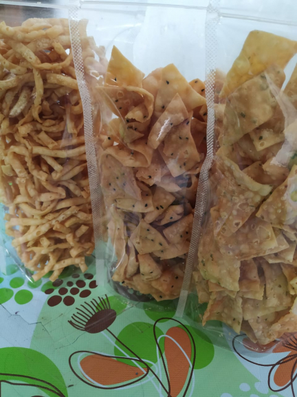 Pangsit Bawang Pedas