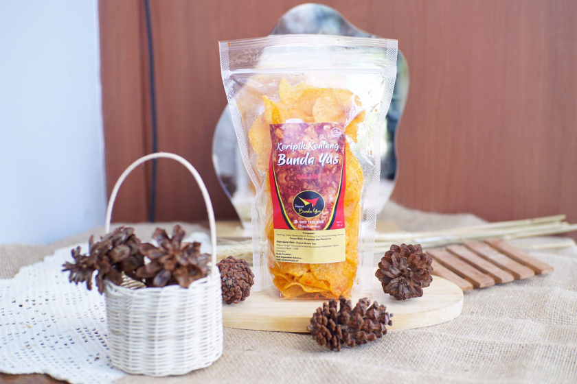 Keripik Kentang Balado Bunda Yus
