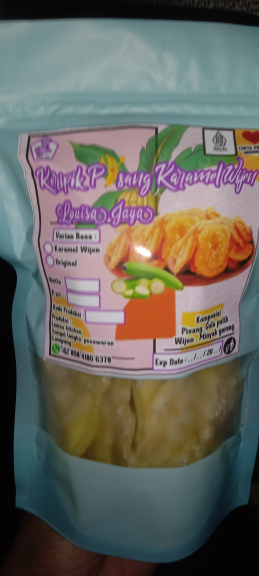 Kripik pisang karamel wijen Louisa jaya 
