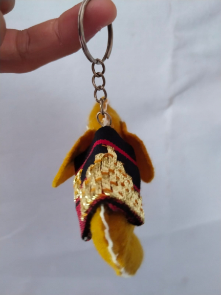 Gantungan konci gajah 