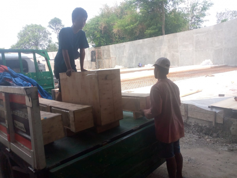 JASA IMPORT BARANG CEPAT DAN AMAN