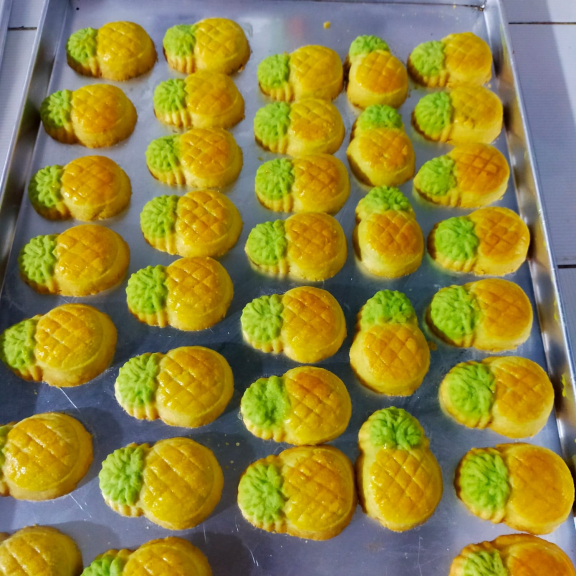 Nastar gemoy isi nanas