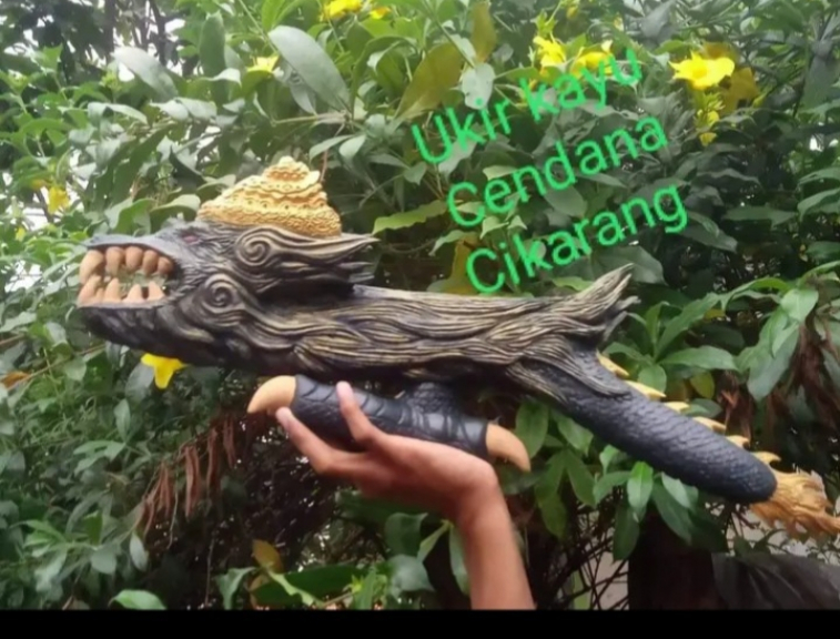 Ukiran kayu 