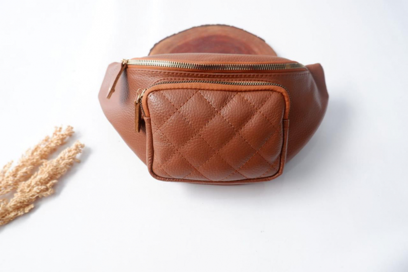 Tas selempang wanita / waistbag kulit asli garut 