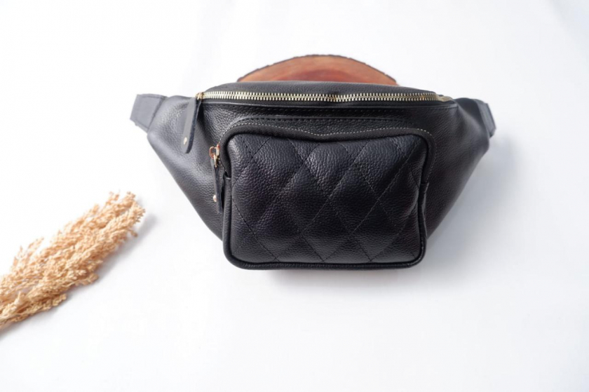 Tas selempang wanita / waistbag kulit asli garut 