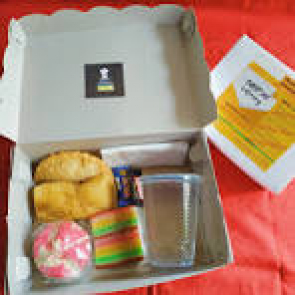 SNACK BOX