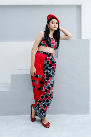 Adiwarna One Set Batik Tulis motif Kotak Kotak bahan Katun fit to L