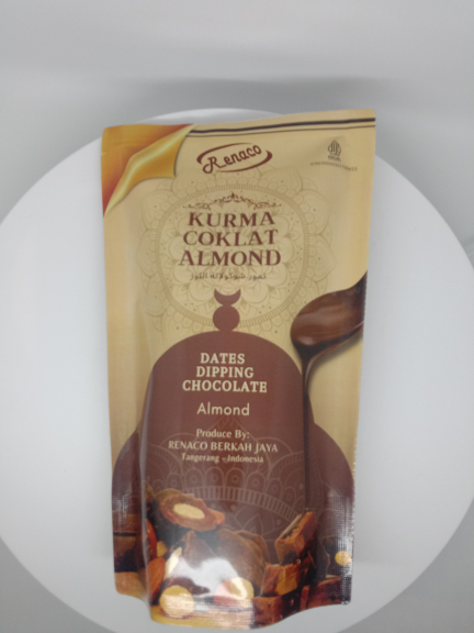 Kurma coklat almond