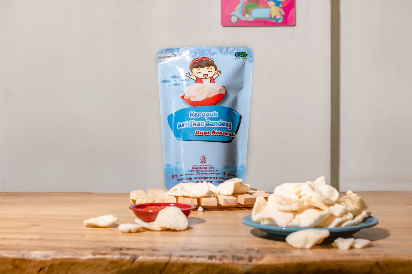 kerupuk duri ikan bandeng 