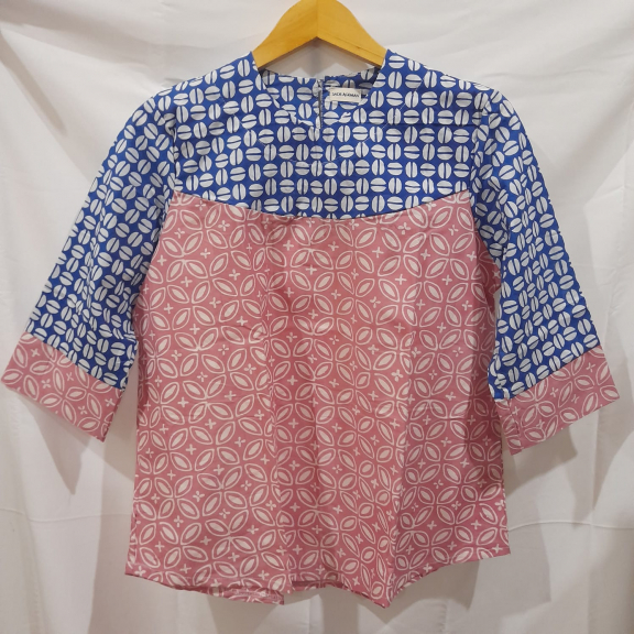 Blus Batik