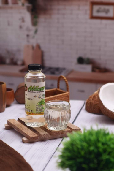 Mikas (minyak kelapa kampung super)