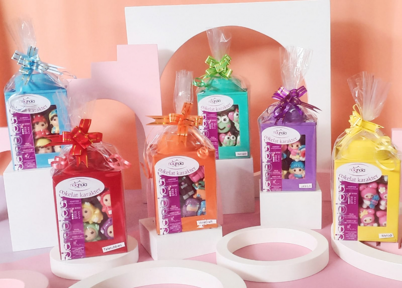 Cokelat Karakter Stik