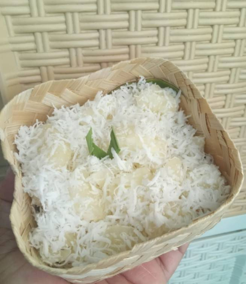 Aneka kue basah