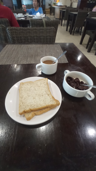 Roti dan coffe