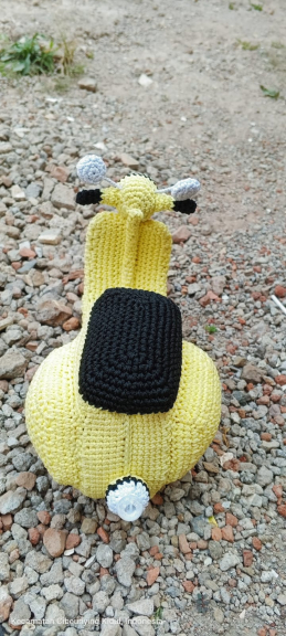 miniatur vespa rajut