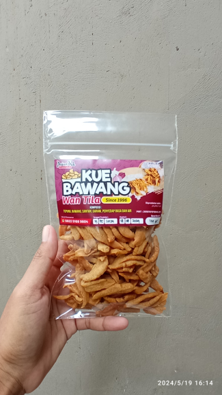 Kue bawang wan tilla