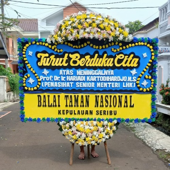 WA 085861001800 Toko Karangan Bunga Sukabumi