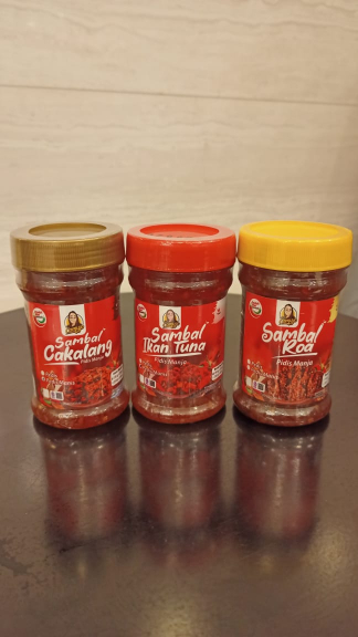 sambal roa,cakalang,teri,tuna dan cumi