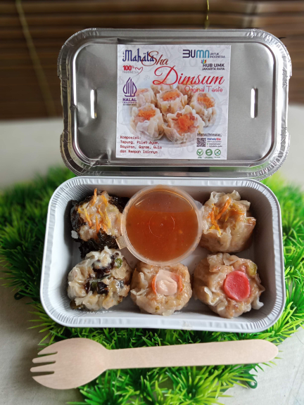 Dimsum dan kripik kulit ayam