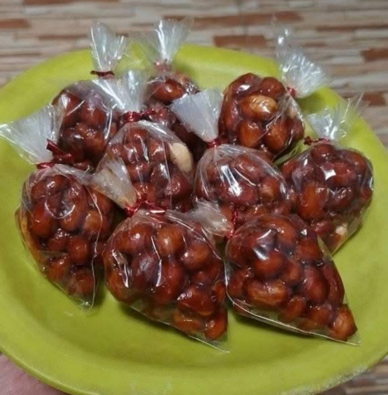 Mba ALYN (Kacang madumongso) 