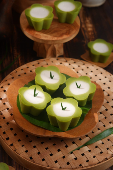 Barongko , cantik manis, dan soes