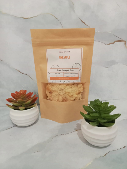 Dehydrated pineapple slice, Freeze dried Strawberry